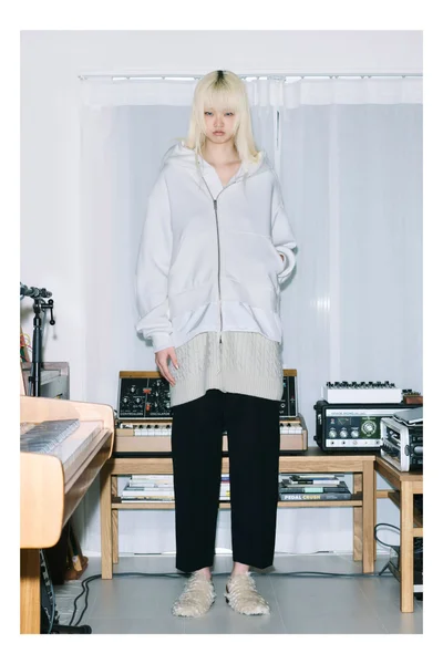 Look 6